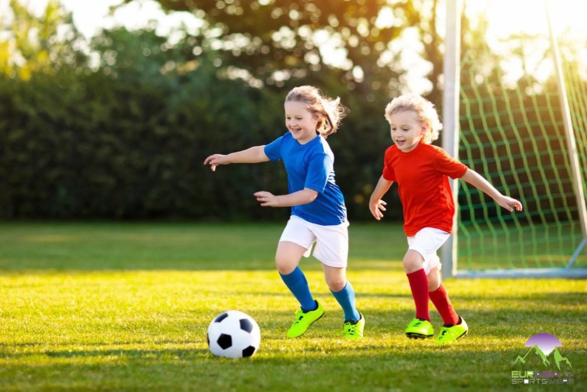 14 مورد از فواید ورزش فوتبال برای کودکان