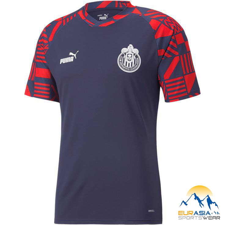 پیراهن و شورت فوتبال