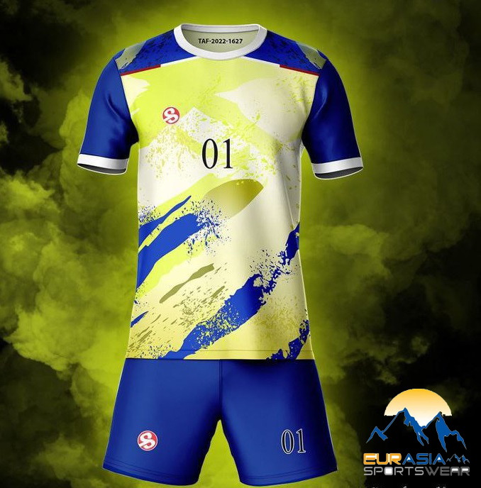                                                  لباس فوتبال