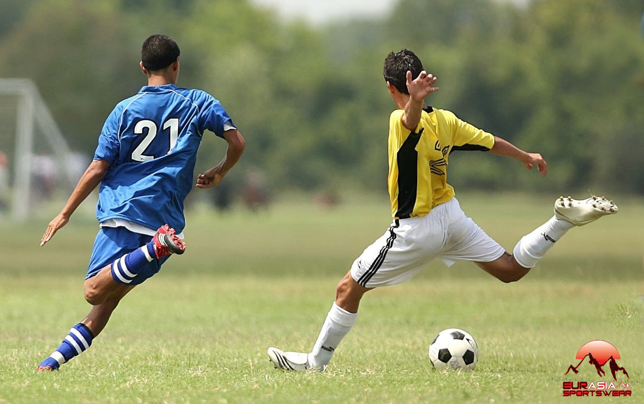 فواید فوتبال برای نوجوانان