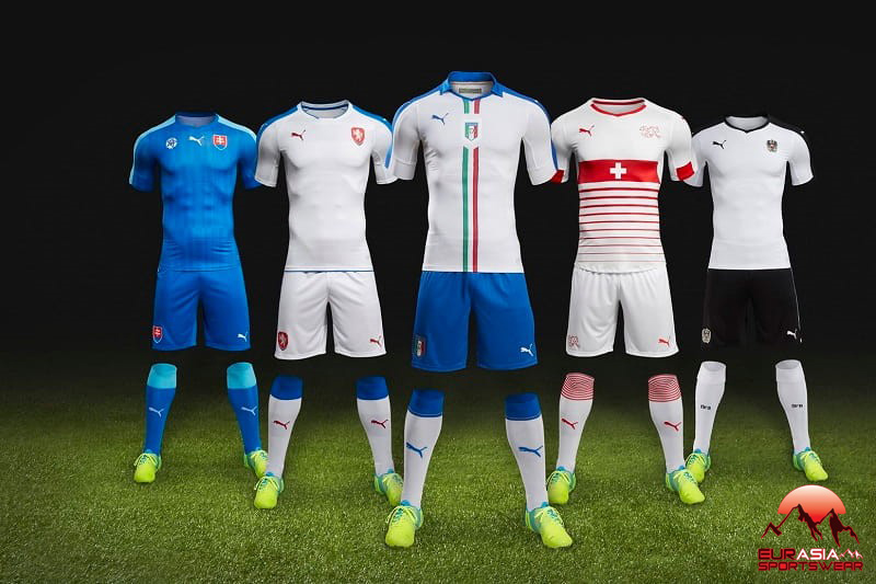 نمایی از لباس و شورت ورزشی