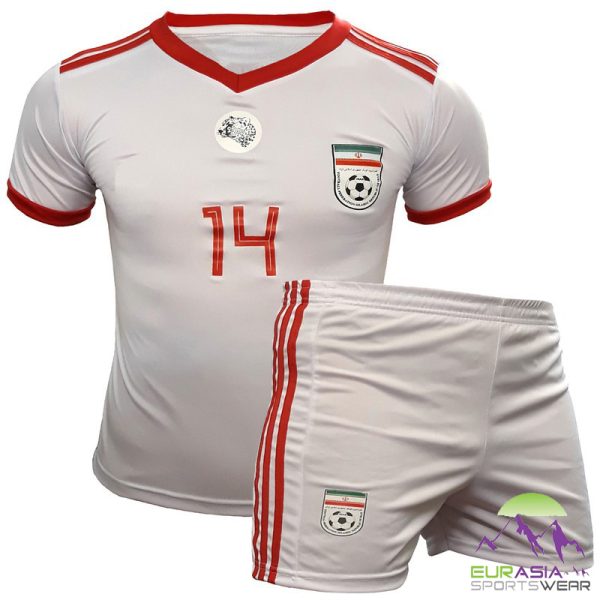 پیراهن و شورت تیم ملی ایران